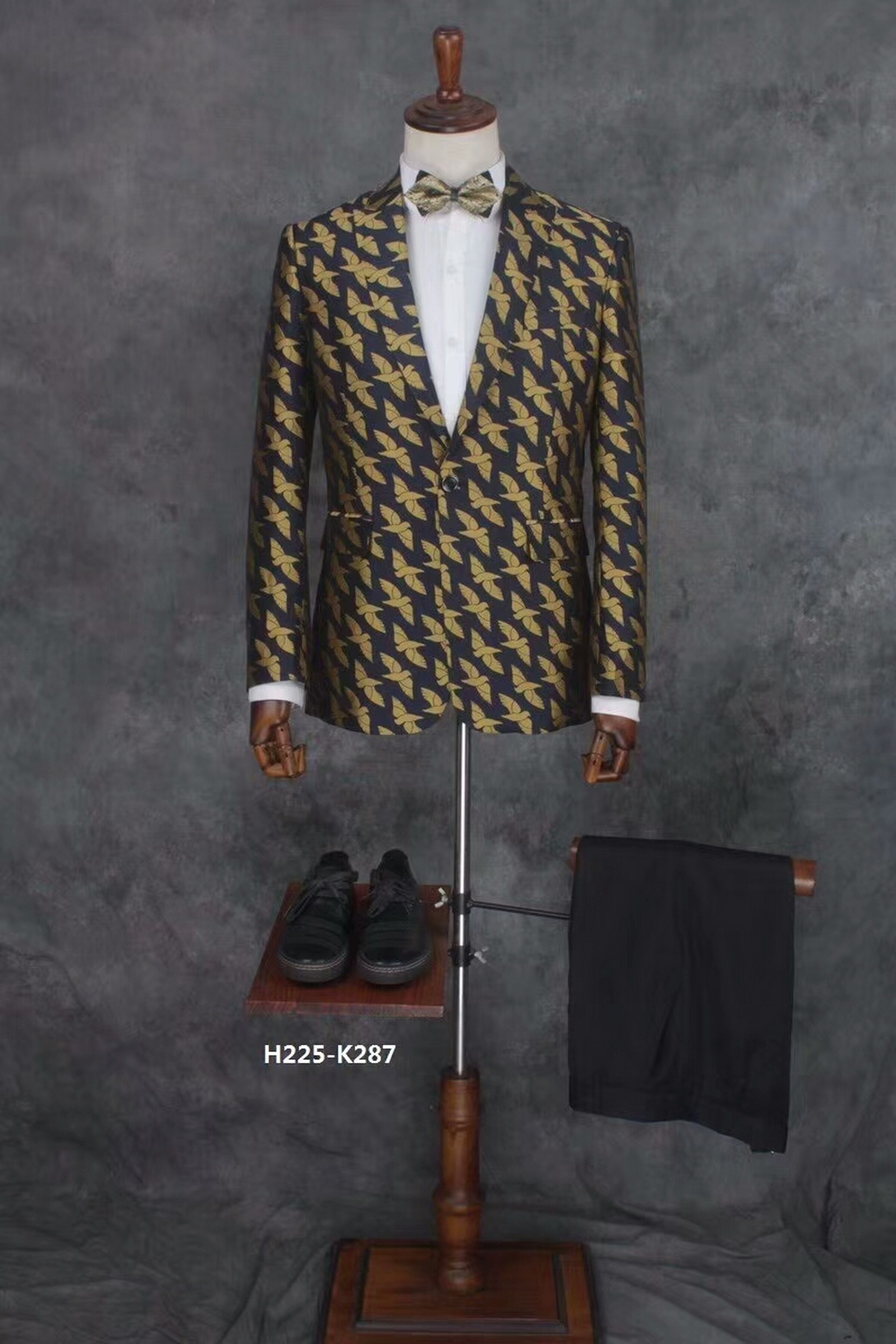 男士西服,西裝禮服,男士西裝,西服推薦,西服訂製,西服出租,西裝價格,西裝推薦